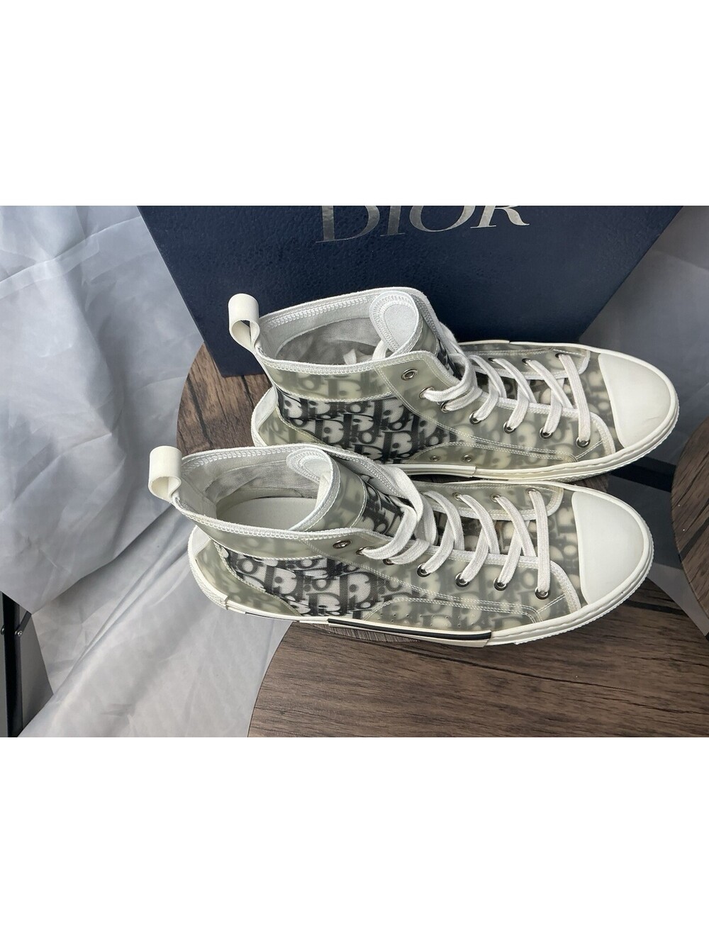 Dior B23 High-Top Sneaker in White and Gray - Picture 4 of 15
